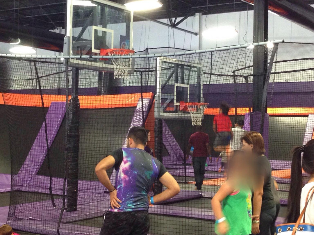 Altitude Trampoline Park-Gurabo必去景点