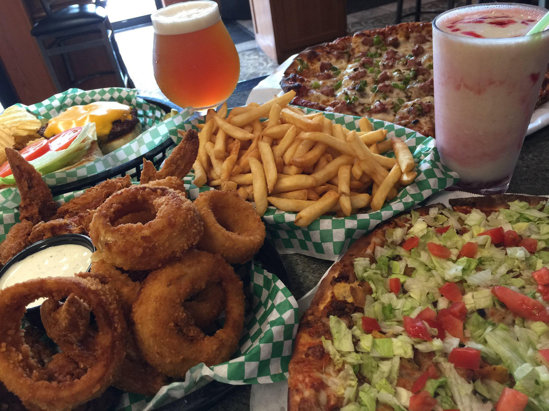 Tasty Pizza - Hangar 45