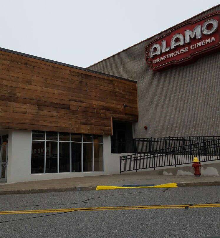 Alamo Drafthouse Cinema景点图片