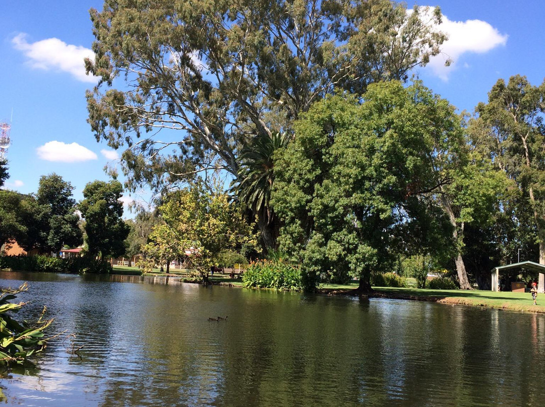 Waring Gardens-Deniliquin必去景点