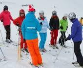 Ski Instructor Lynn Mill-伊泽尔谷必去景点