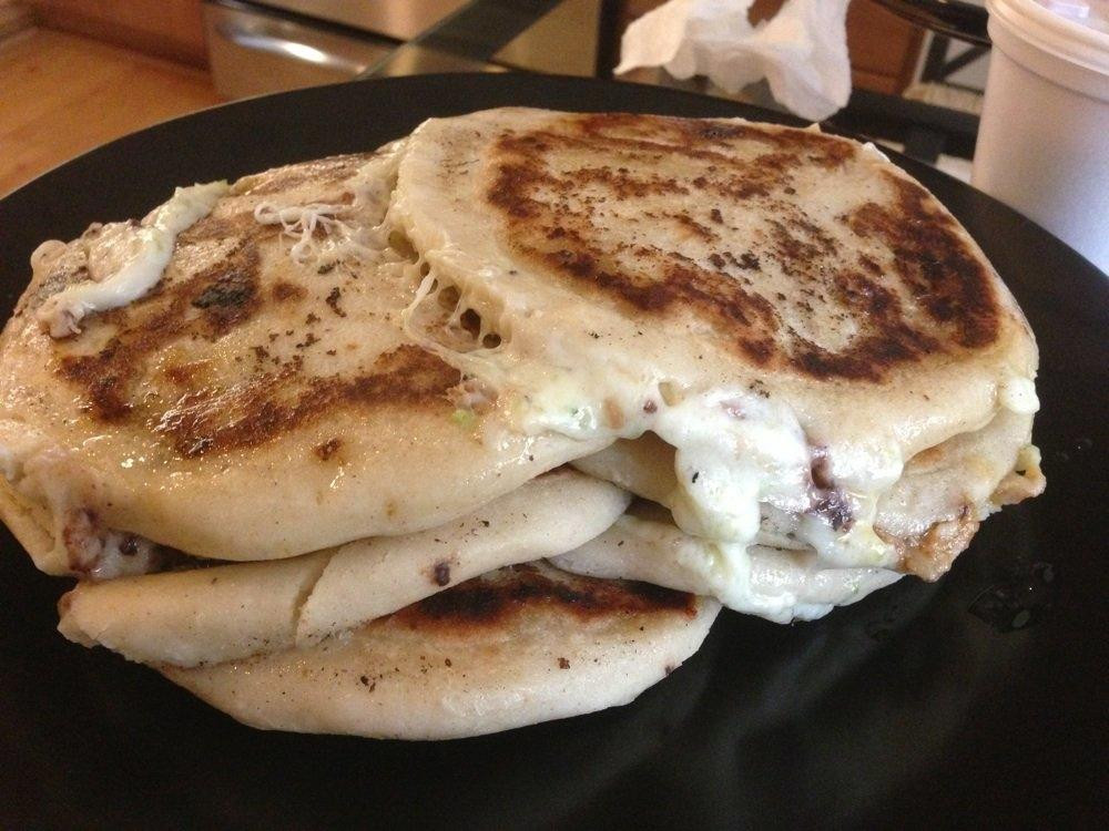 Los Cocos Salvadorian Restaurant