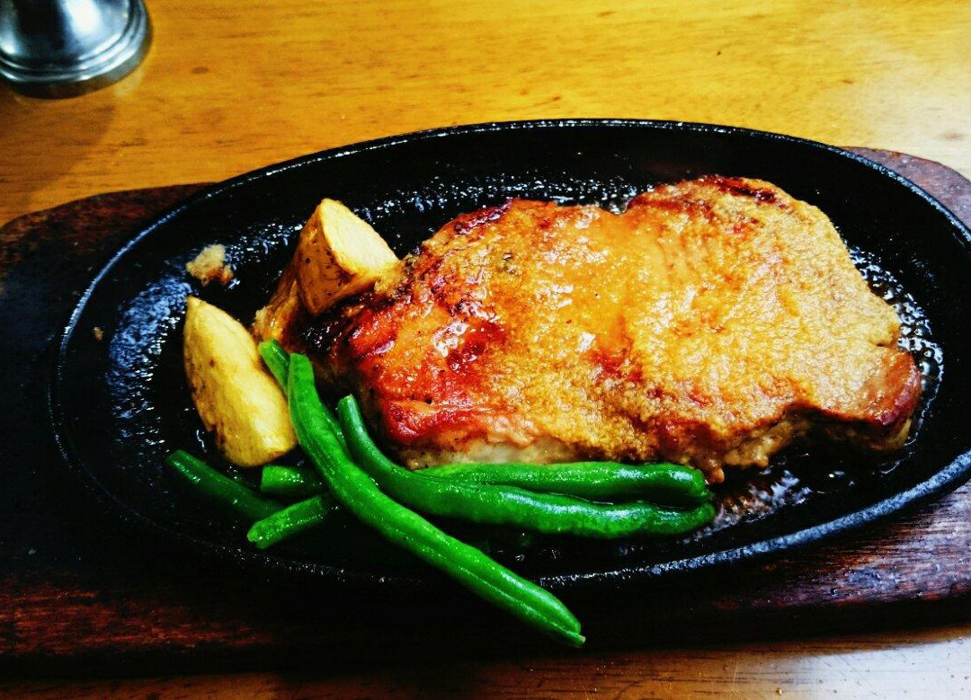 とんかつ ステーキ 篠