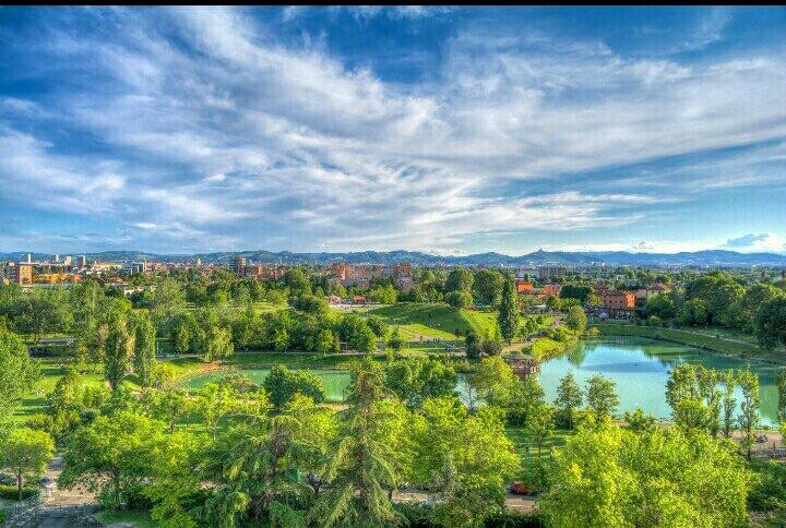 Parco di Via dei Giardini (della Ca' Bura)景点图片