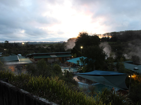 怀凯蒂山谷温泉-罗托鲁瓦必去景点