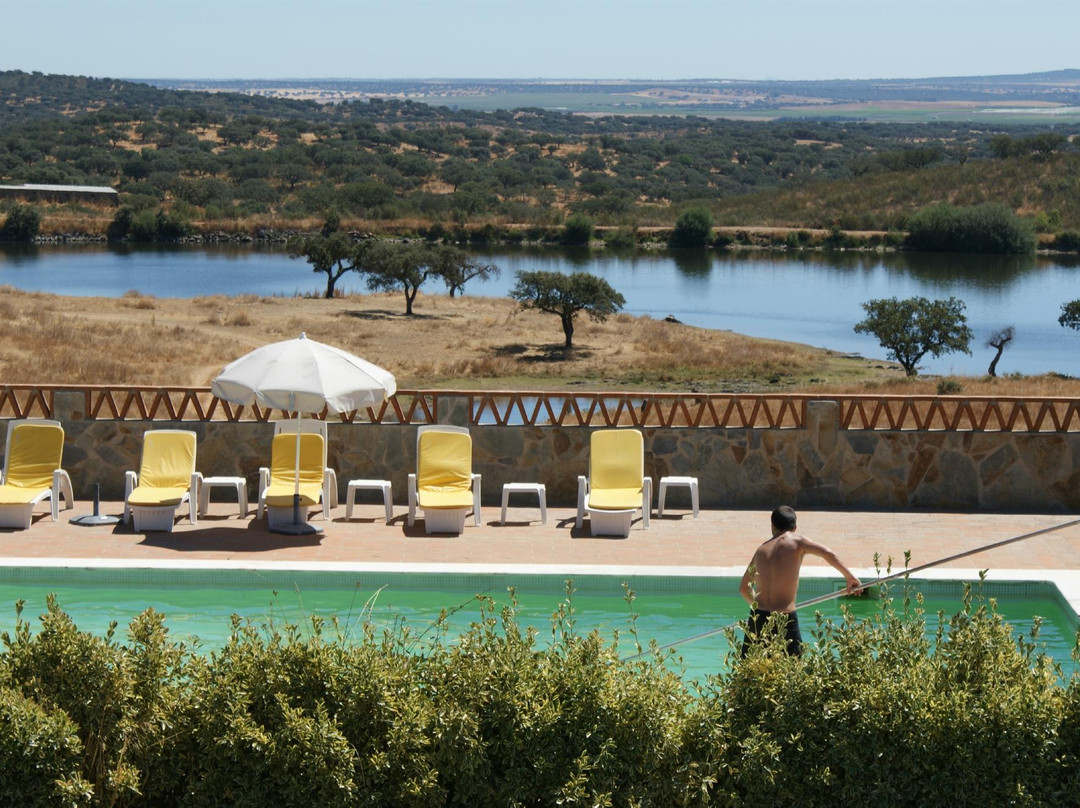 Herdade Naveterra Rural Lodge & Spa