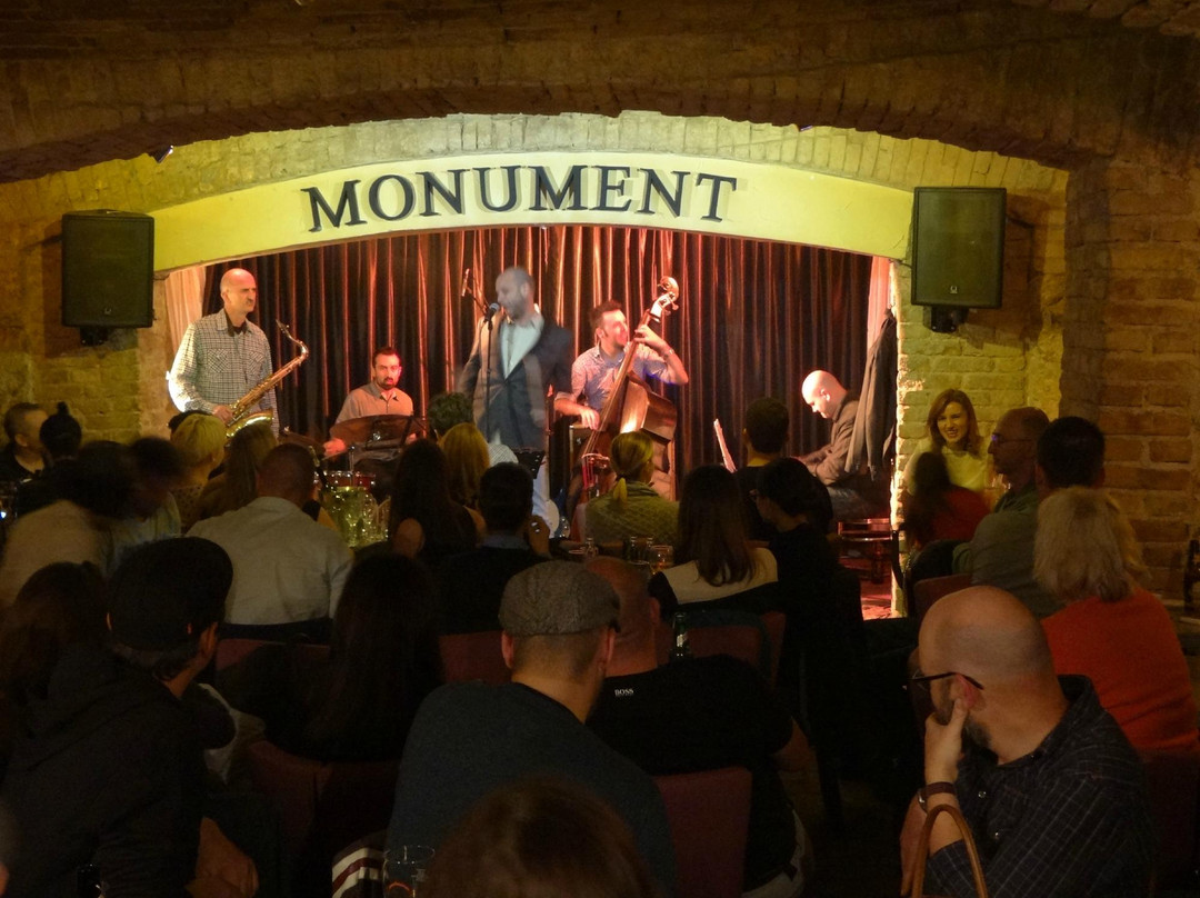 Jazz Club Monument景点图片