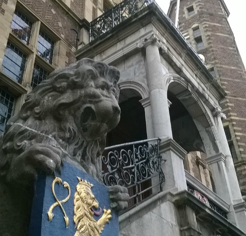 Stadhuis-芬洛必去景点