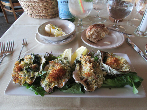 Bow餐馆和美食-Oyster Bar on Chuckanut Drive