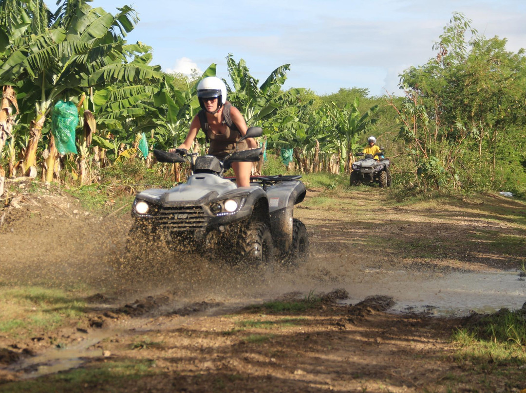 Caribbean's Quad-Anse-Bertrand必去景点