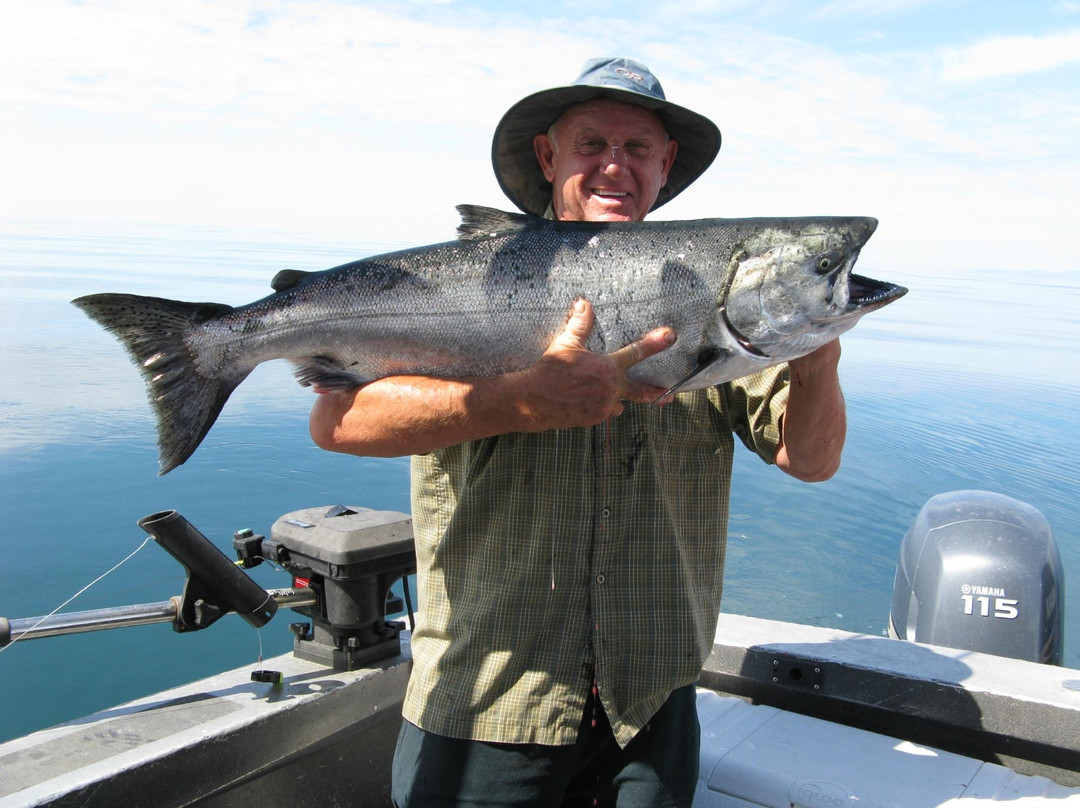 Island Sportfishing Adventures景点图片