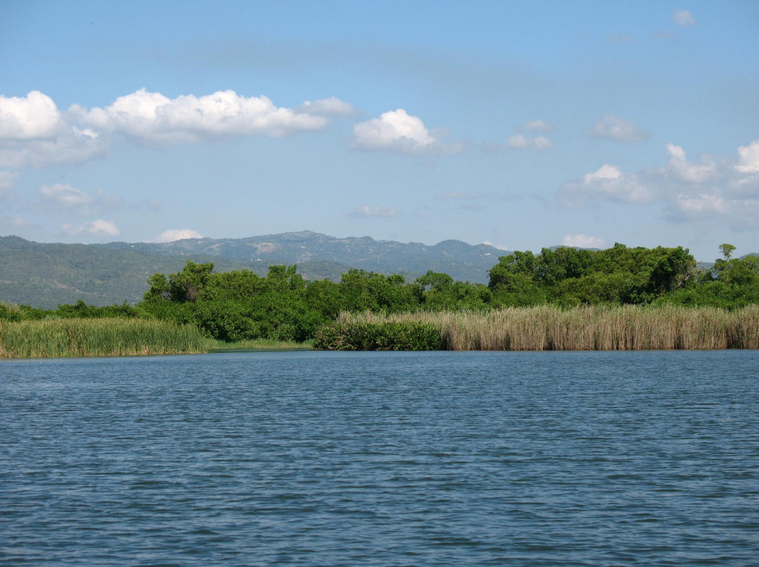 Black River-Black River必去景点