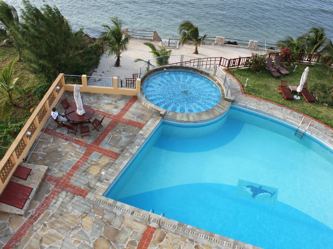 Eden Beach Resort & Spa
