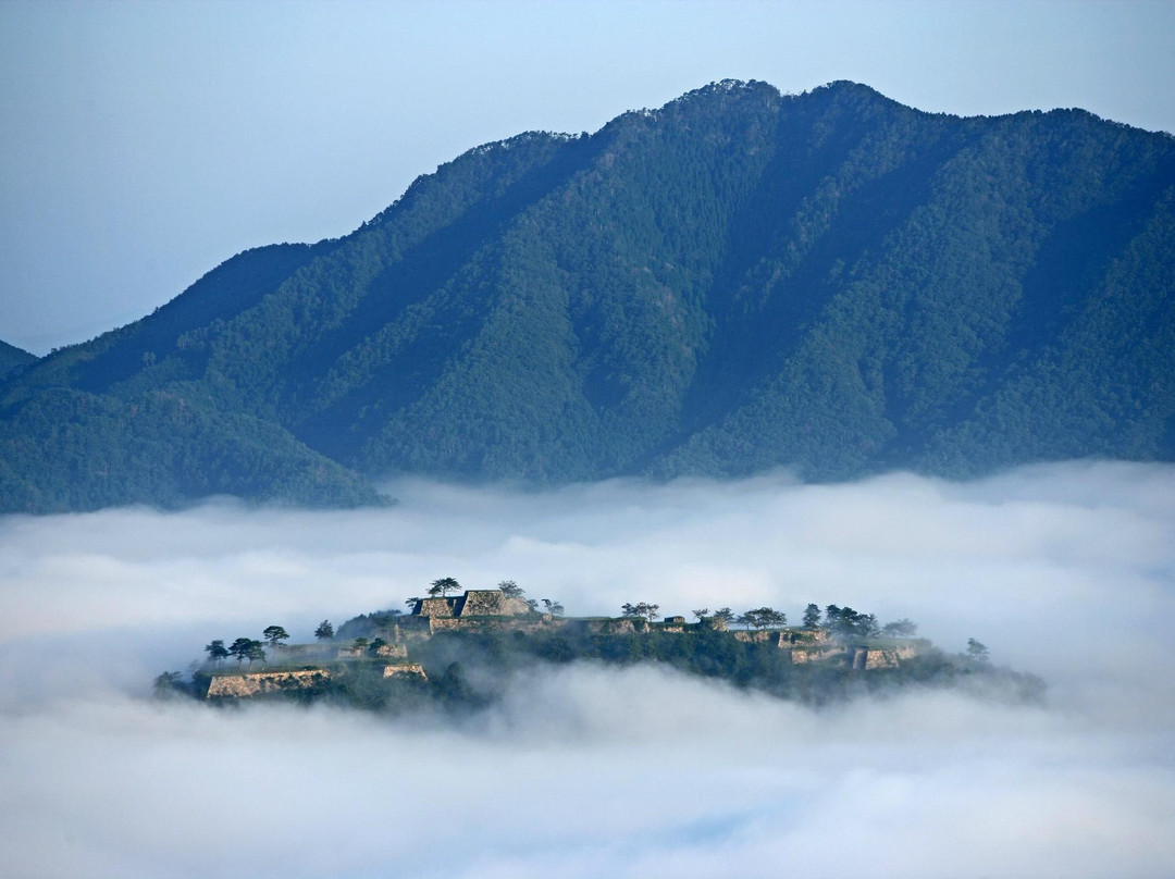 Takeda Castle Ruins景点图片