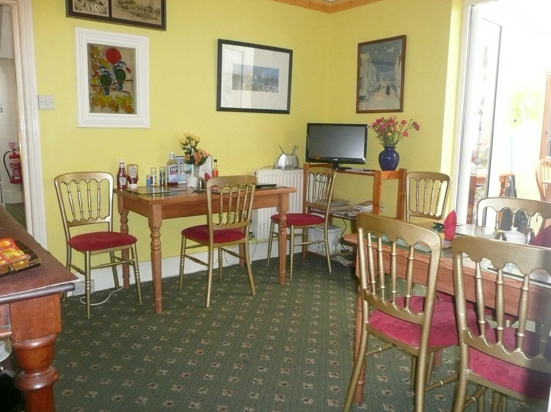 Seaforth Hotel主图