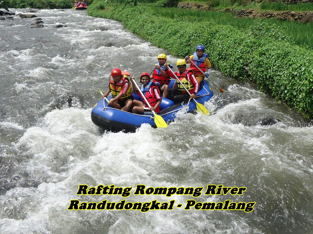 Pemalang Rafting (Rafting Rompang River)景点图片