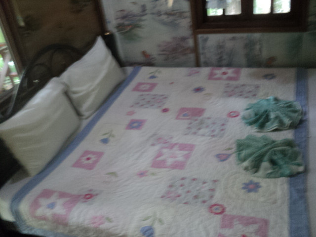 靠苏克岛度假酒店