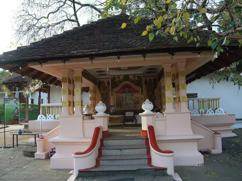 Natha Devale-康提必去景点