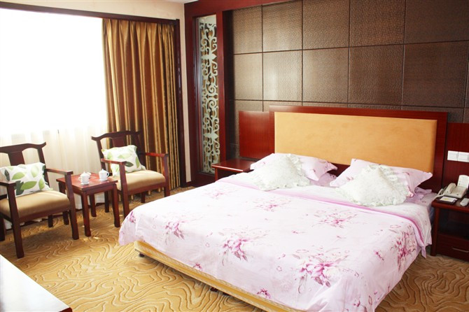 温泉大酒店主图