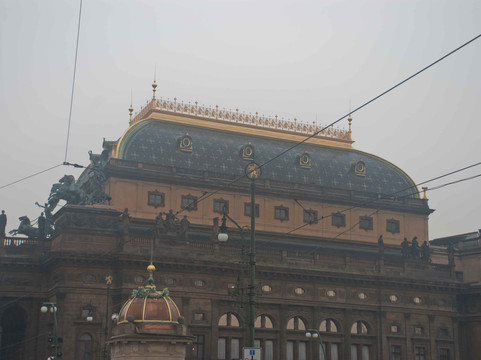 捷克国家歌剧院-布拉格必去景点