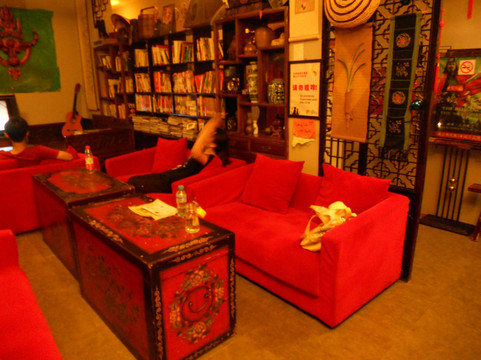 杭州途安客栈主图