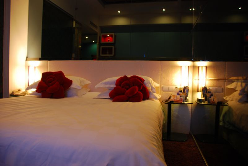 临海米兰风尚城市酒店主图