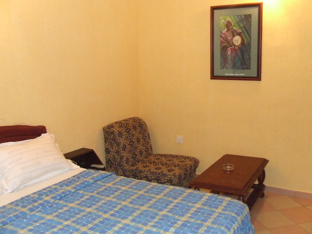 Kingstone Grand Suites-客卧