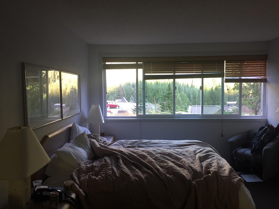 Quicksilver Lodge