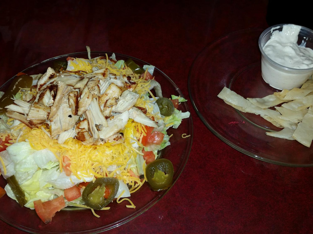 Mediapolis餐馆和美食-Apron Strings