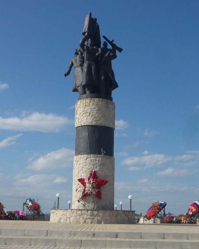 Military Memorial Complex "Znamya Pobedy"-Yelets必去景点