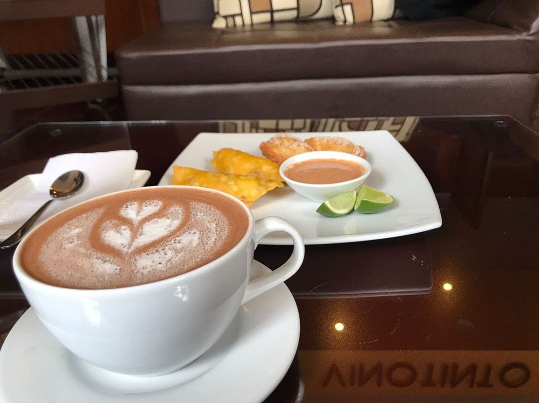 Colon餐馆和美食-Vinotinto