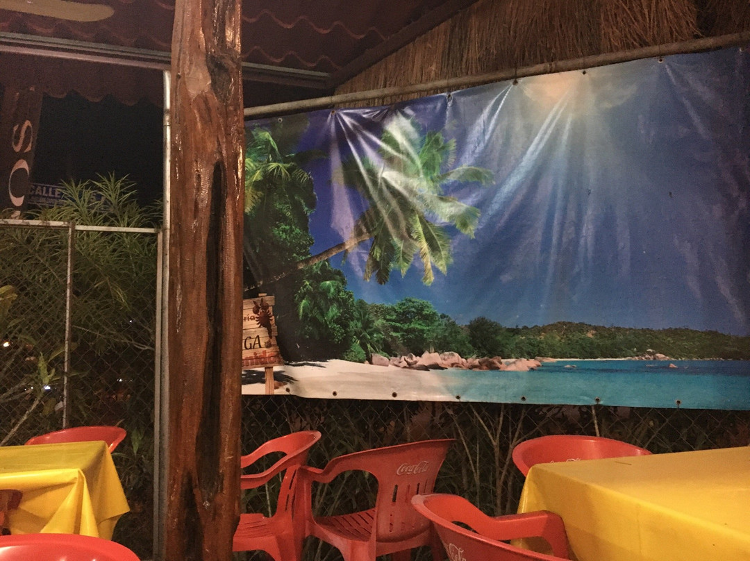 Teya餐馆和美食-La Carga