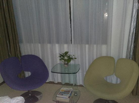 山水时尚酒店(深圳罗湖口岸东门老街店)主图