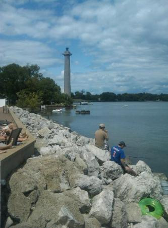 Perry's Victory & International Peace Memorial-Put in Bay必去景点