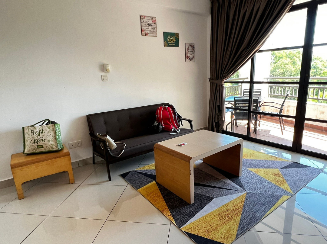Marina Heights Hotel & Residences主图