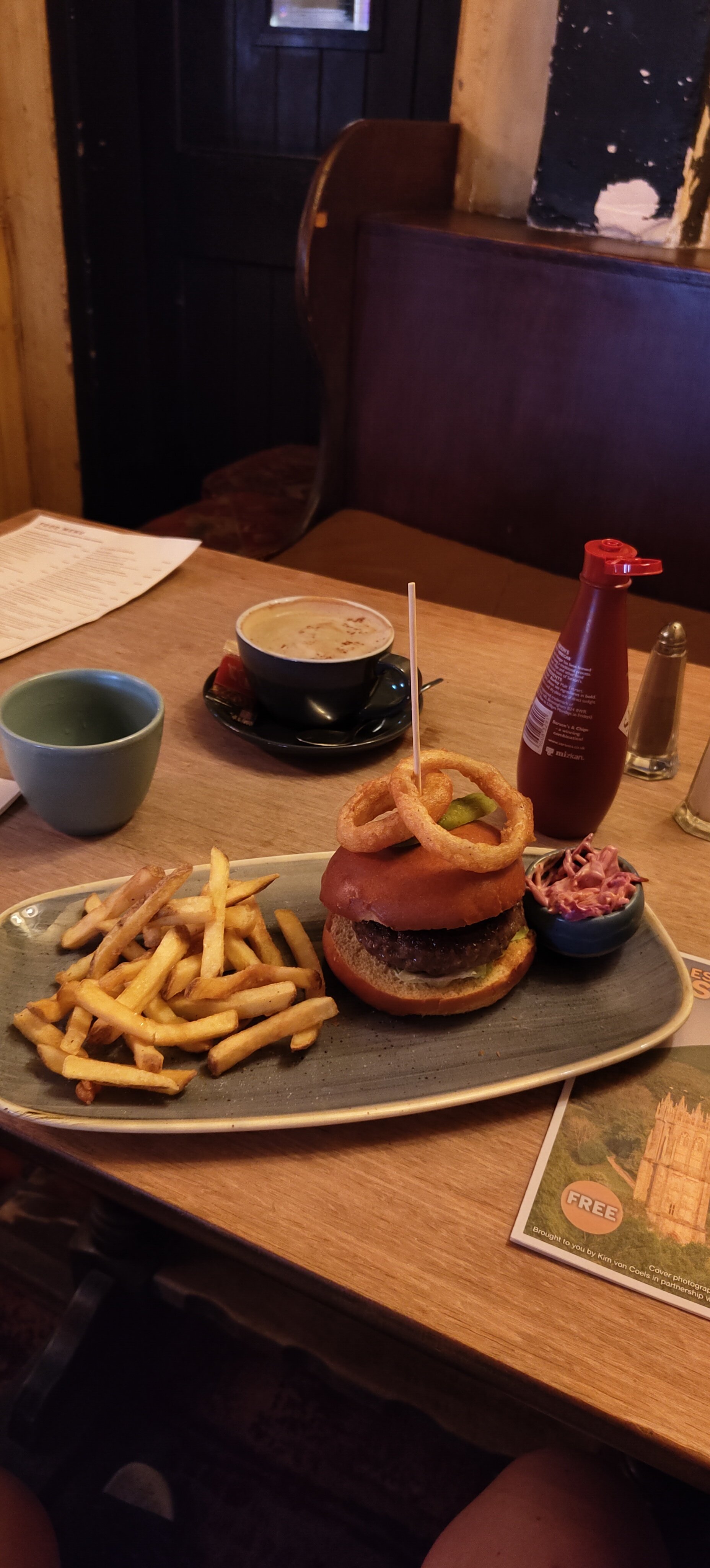 George and Pilgrims Hotel-餐饮