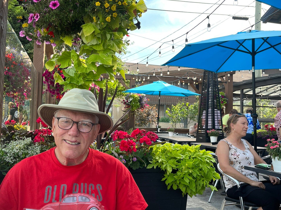 Heron's Landing Hotel主图