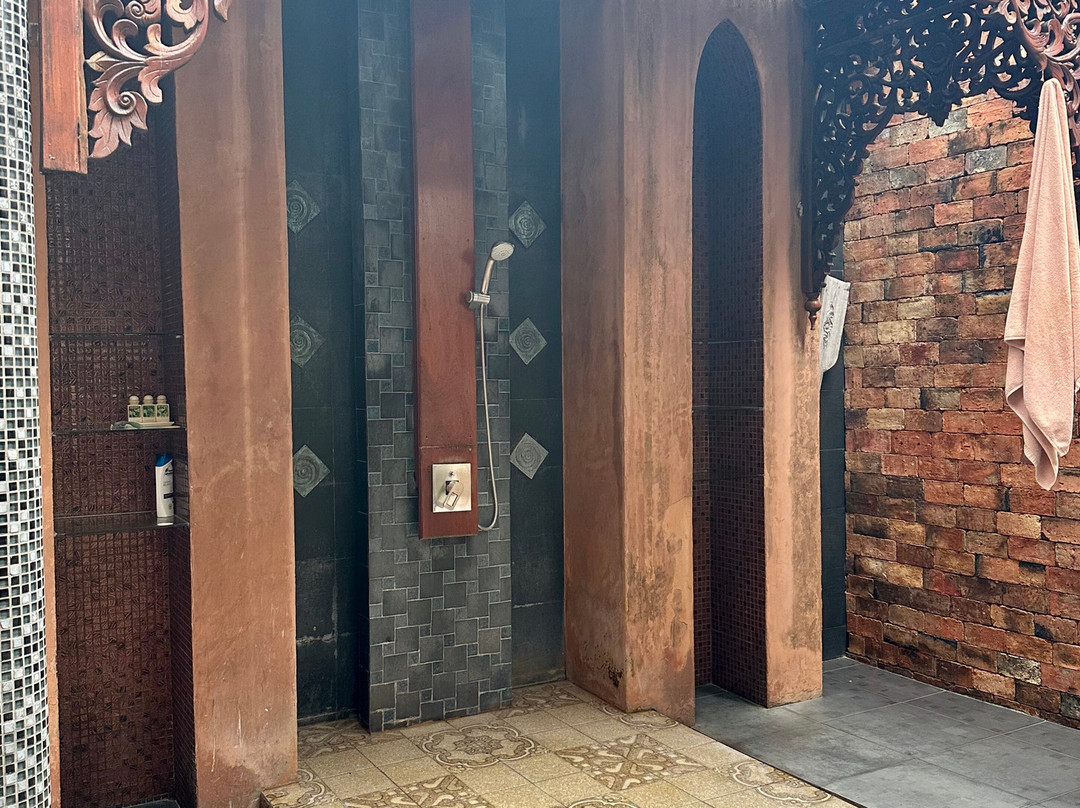 阿玛塔拉普拉泳池别墅主图