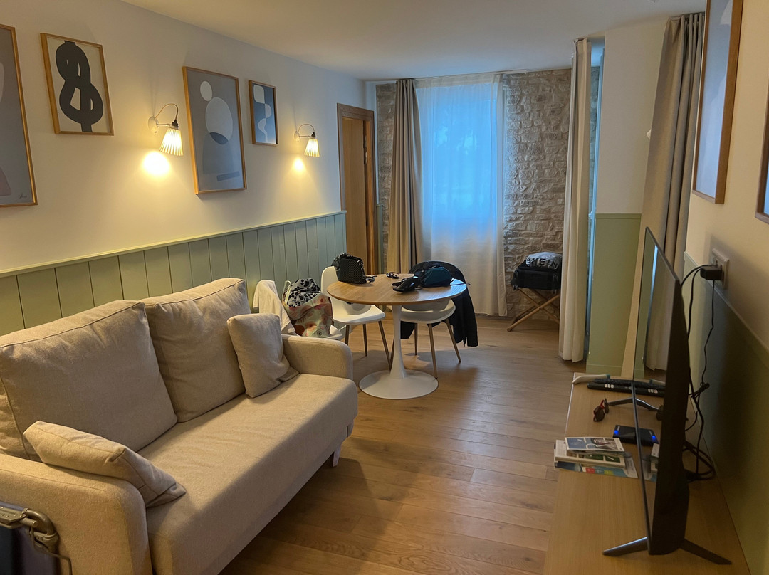 Hôtel Les Grenettes主图