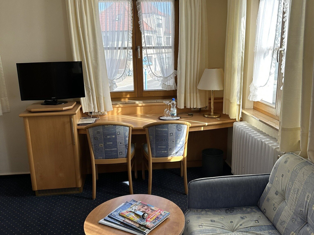 Hotel Gasthof Kreuz主图