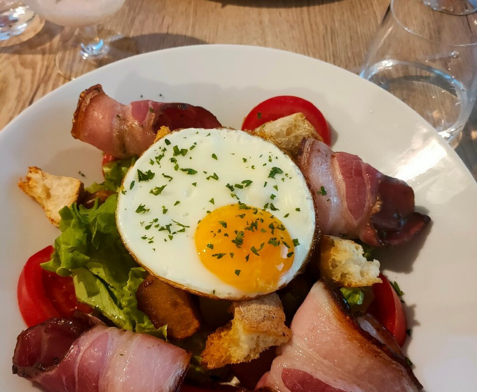 朱里斯心酒店主图