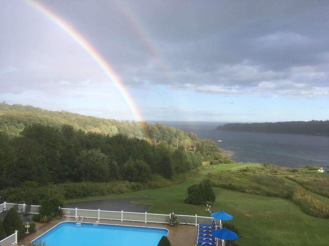 Strawberry Hill Seaside Inn主图