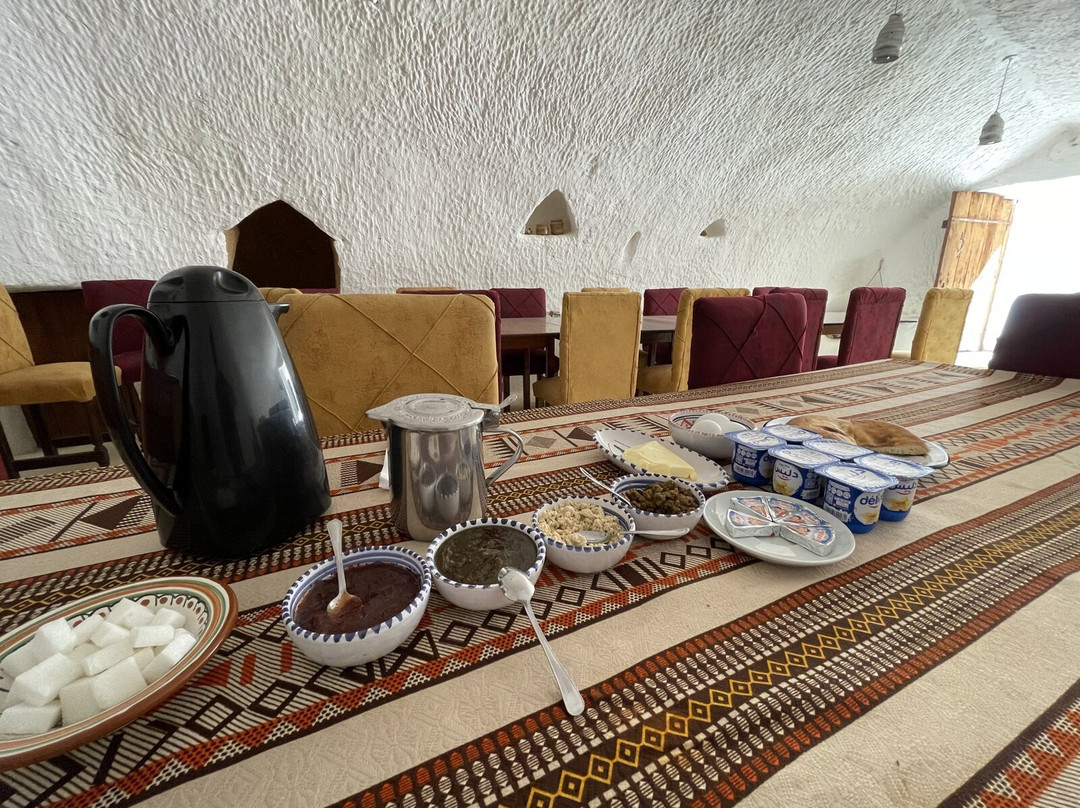 Au Trait d'Union Tijma主图