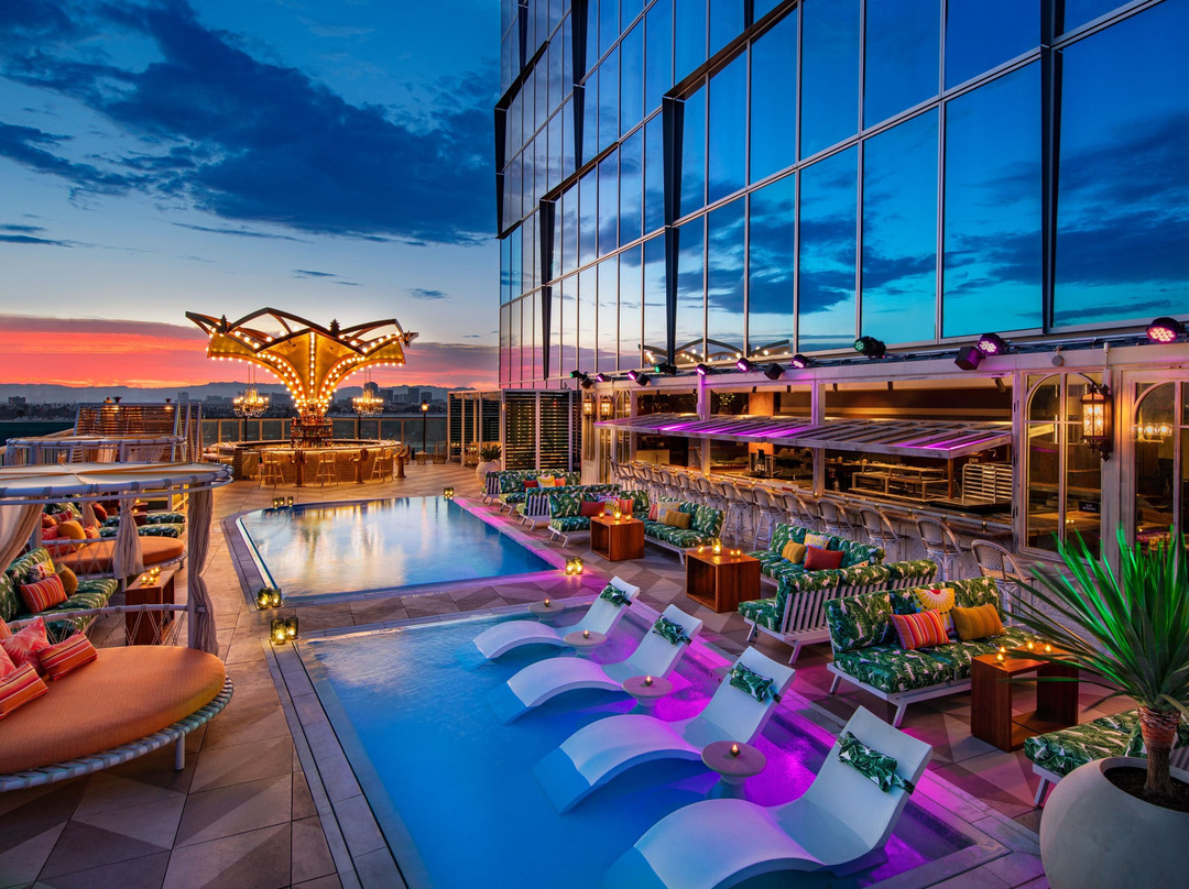 洛杉矶市中心 Moxy 酒店 (洛杉矶) - Moxy Downtown Los Angeles - 酒店预订 /预定 - 653条旅客点评与 ...