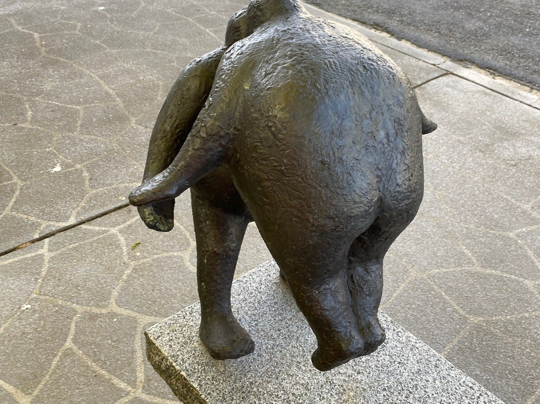 Snowy Valleys Sculpture Trail景点图片