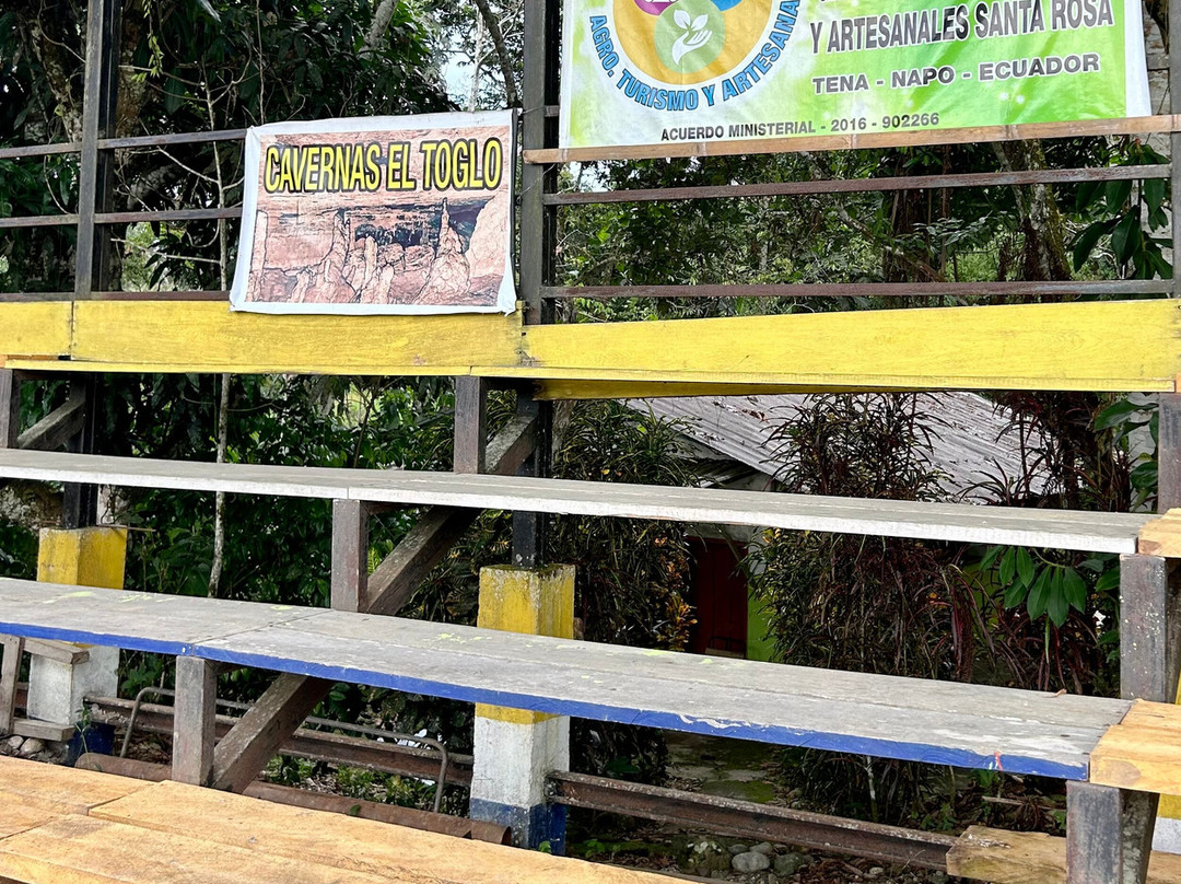 Toglo Cave-Tena必去景点