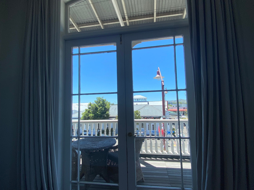 马丁伯勒酒店主图