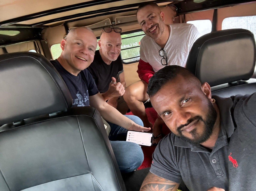 B Super Tours-锡吉里亚必去景点