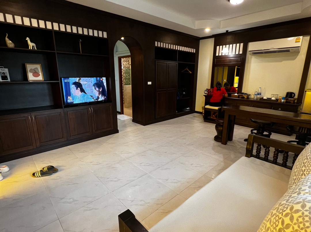 Huen Him Kong Hotel Phrae