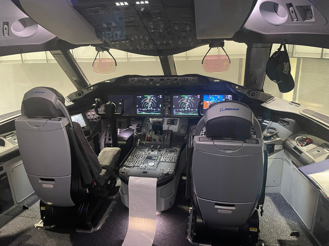 フライトオブドリームズ  フライトパーク-常滑市必去景点